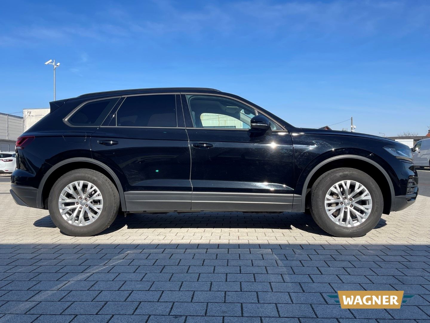 Fahrzeugabbildung Volkswagen Touareg 4Motion 3.0 V6 TDI AHK