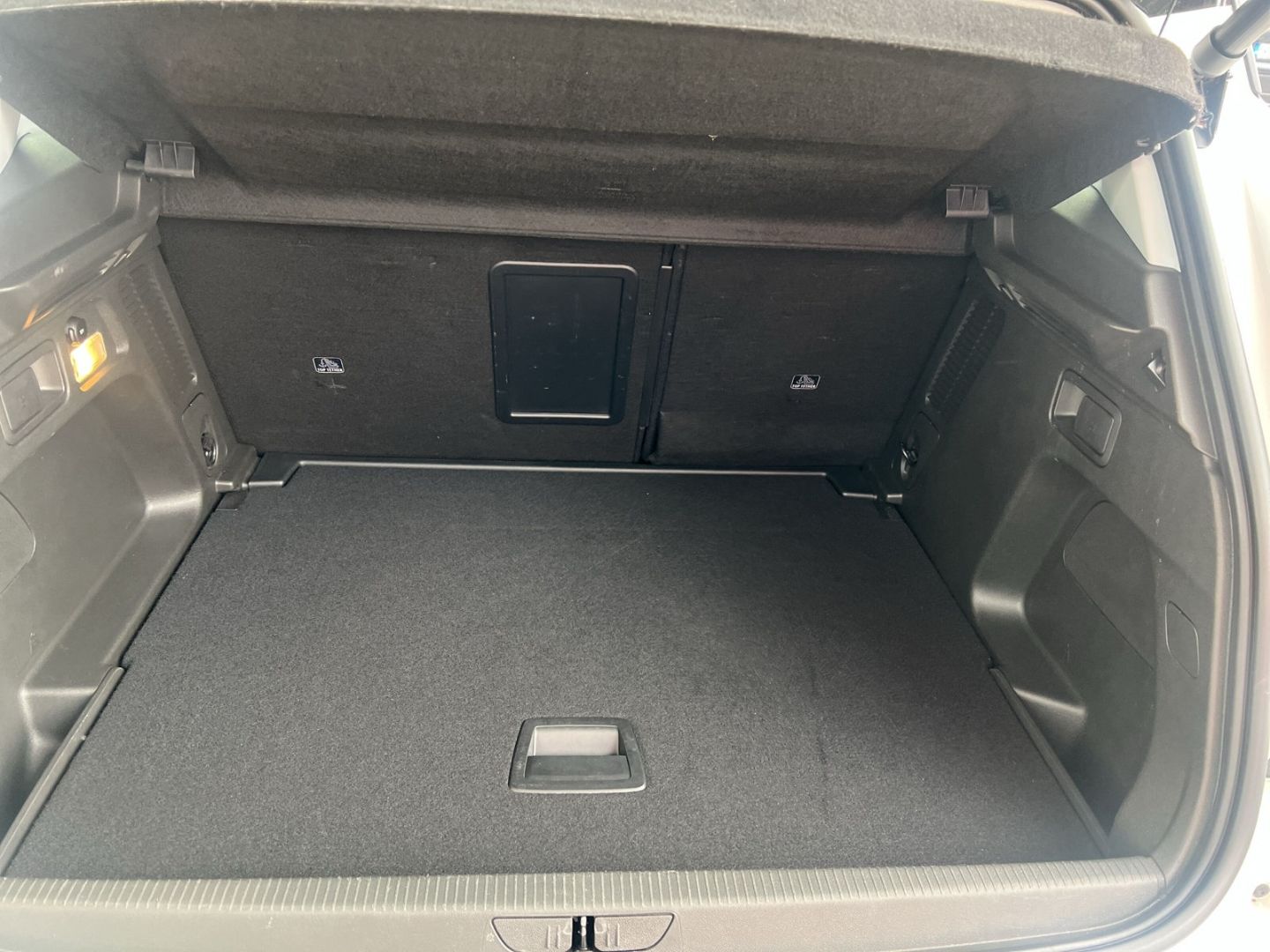 Fahrzeugabbildung Opel Grandland Ultimate 1.2 Turbo Navi Soundsystem 3
