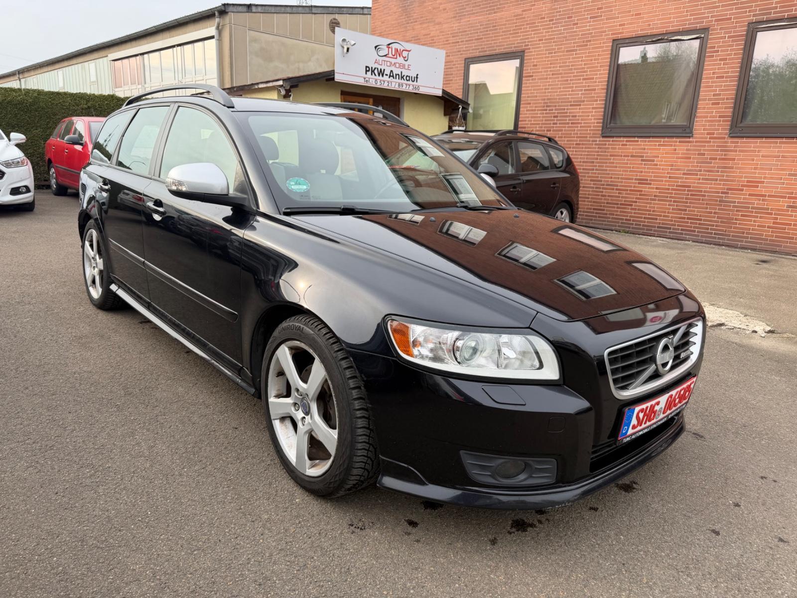 Volvo V50 Kombi D2 R-Design