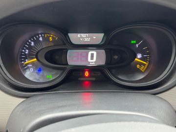 Renault Trafic - 10