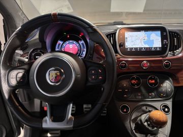 Fotografie 11 des Fiat 500 695 Abarth Rivale