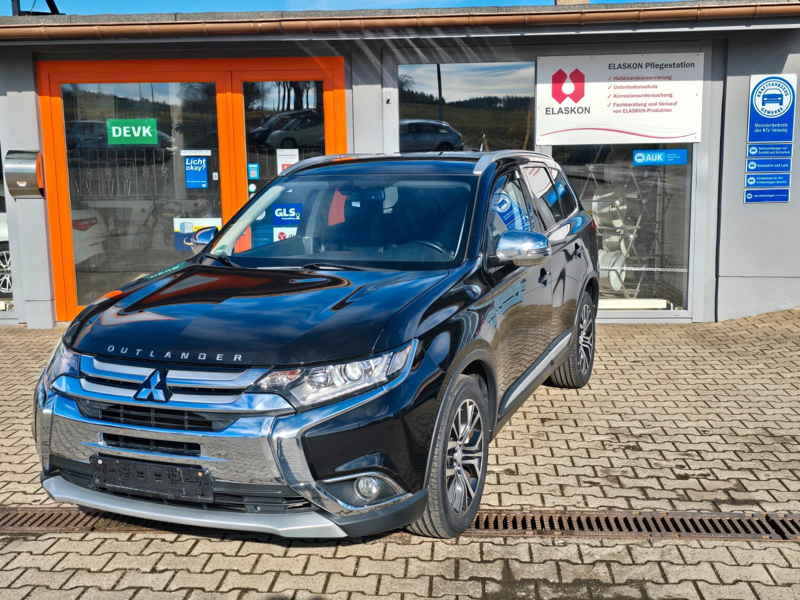 Mitsubishi Outlander Plus 4WD