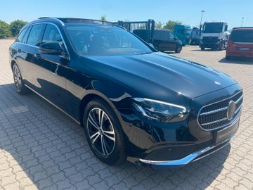 Mercedes E 220 - 4