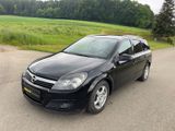 Opel Astra H Caravan Elegance - Opel Astra aus 2004