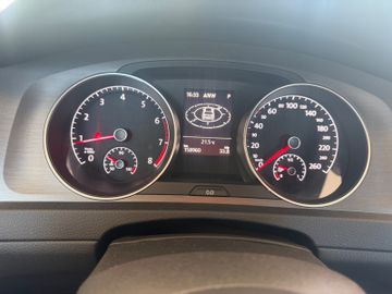 Volkswagen Golf - 12