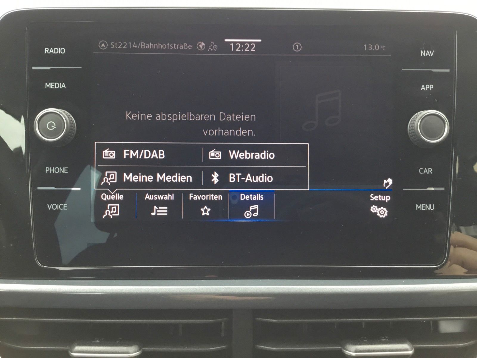 Fahrzeugabbildung Volkswagen T-Roc 2.0 TDI DSG Style+LED+AHK+ACC+Kamera