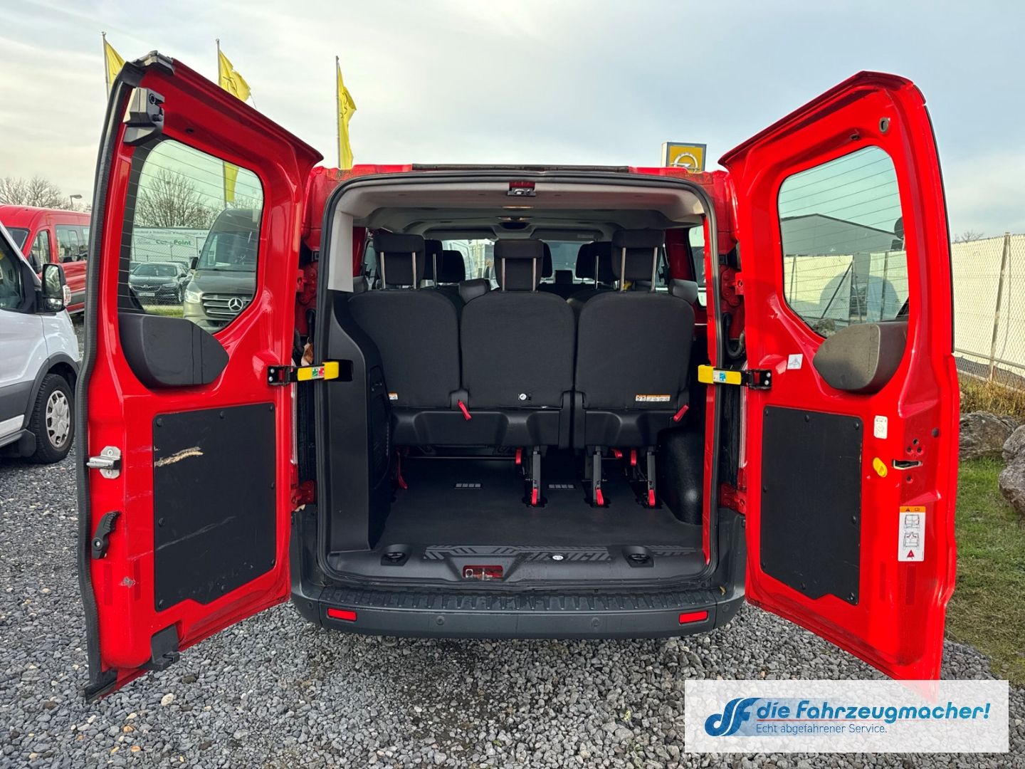 Fahrzeugabbildung Ford Transit Custom 300 L1 *7036 *KLIMA Berganfahrass