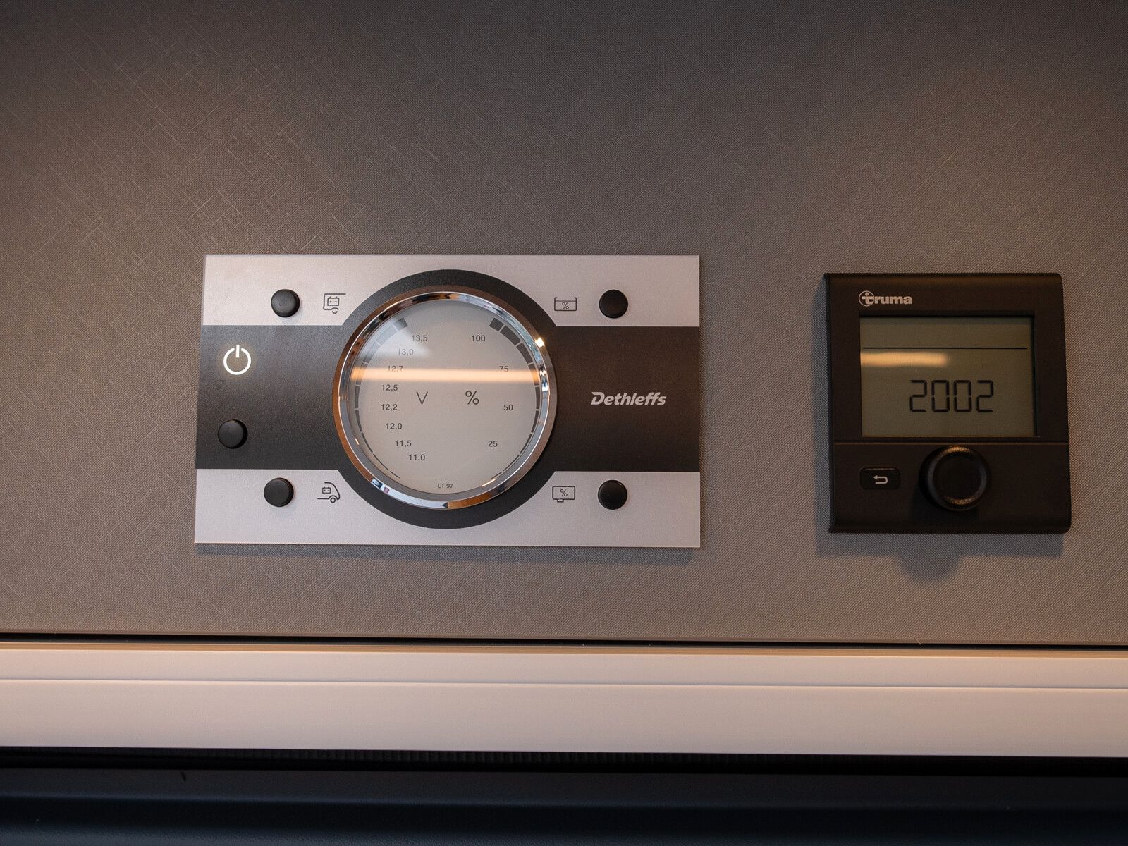 Fahrzeugabbildung Dethleffs Just Camp Active T 7052 DBL *AKTION*Hubbett*Navi