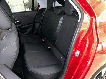 Fotografie 6 des Opel Corsa Corsa-e Elegance Sitz-/Lenkradheizung 3-phasig