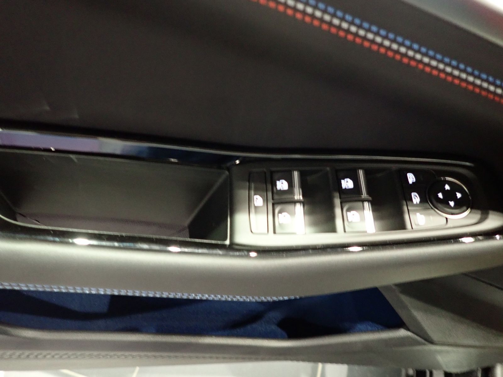 Fahrzeugabbildung Renault Rafale Esprit Alpine E-Tech Full Hybrid 200