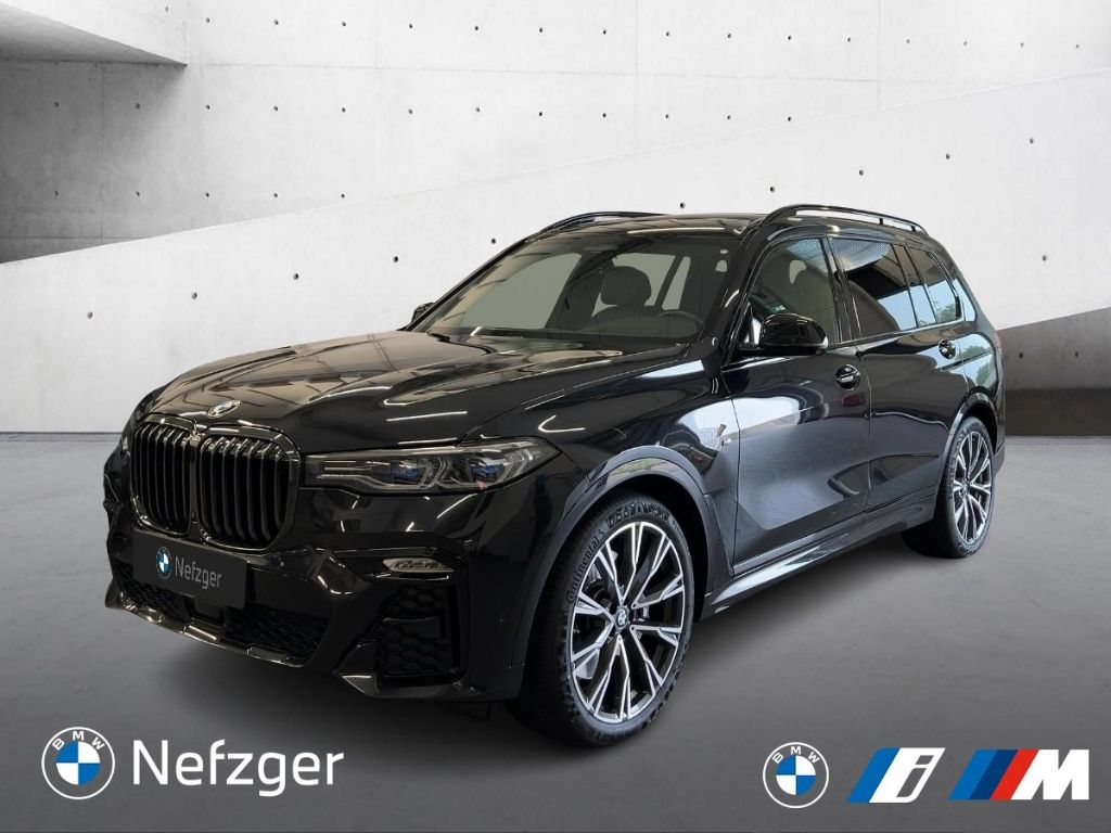 BMW X7 M50