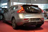Volvo V40 D3 Momentum *LED*Navi*AHK*Klima* - Volvo V40 Gebrauchtwagen