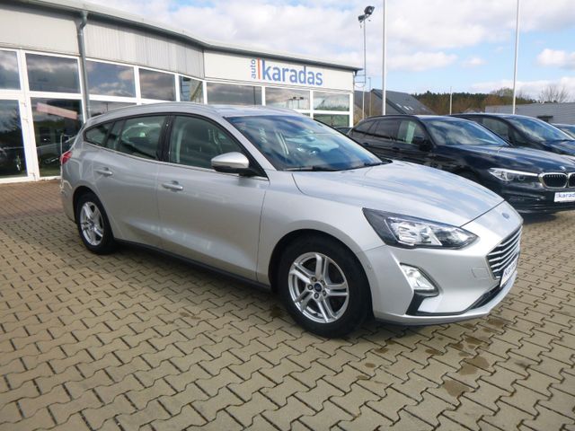 Fahrzeugabbildung Ford Focus Turnier >NAV/LED/KAM/PDC/SHZ<