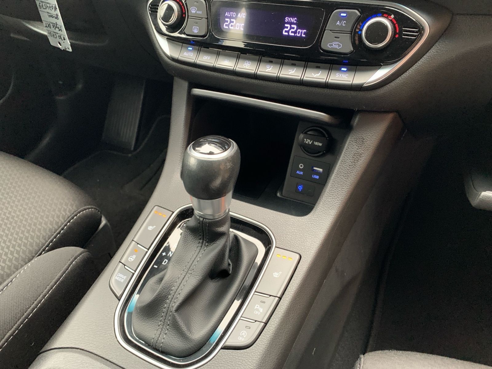 Fahrzeugabbildung Hyundai i30 Kombi 1.6 CRDi 7-DCT Style Navi 1Hd