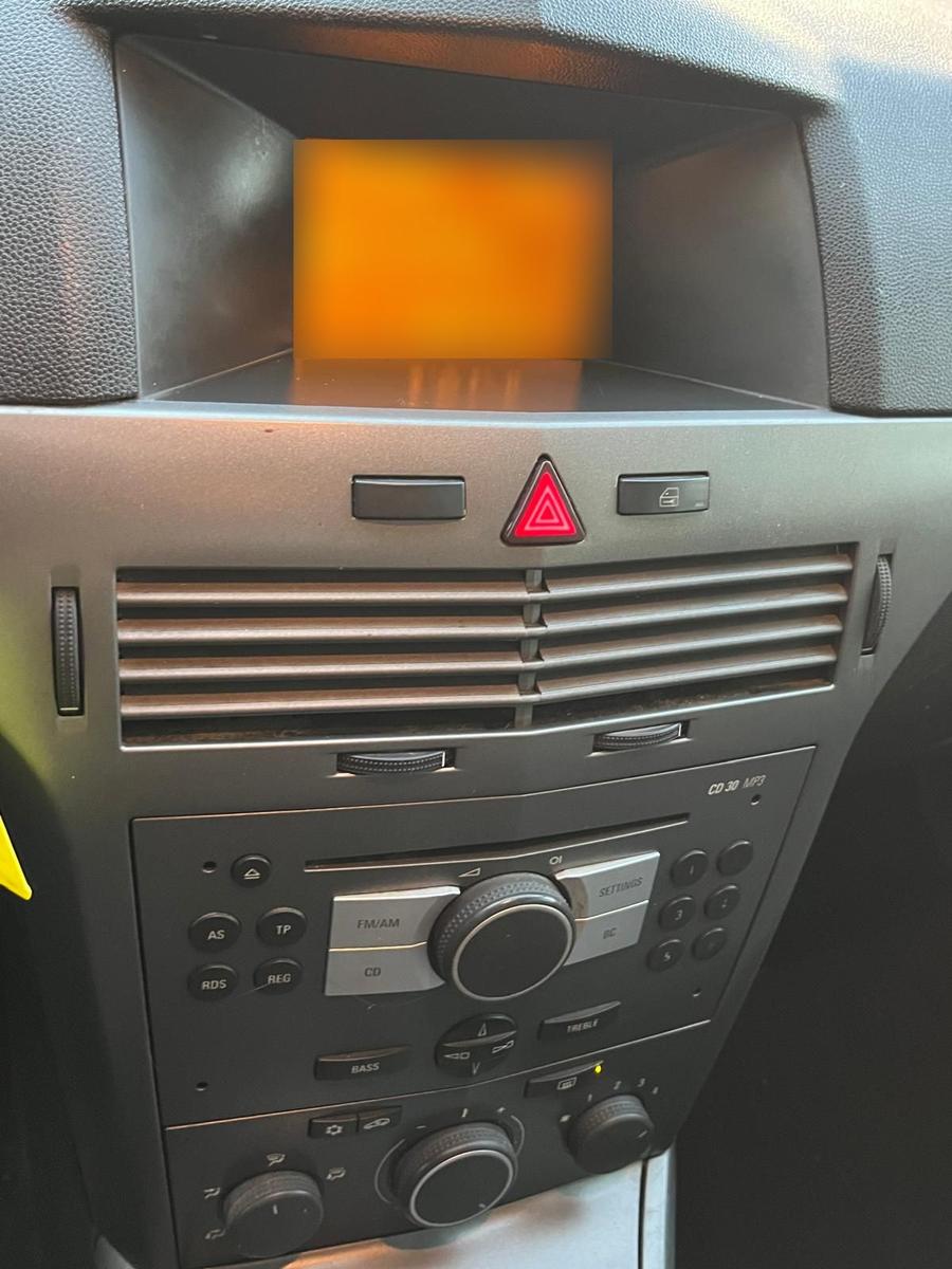 Opel Astra 2006 — photo 7