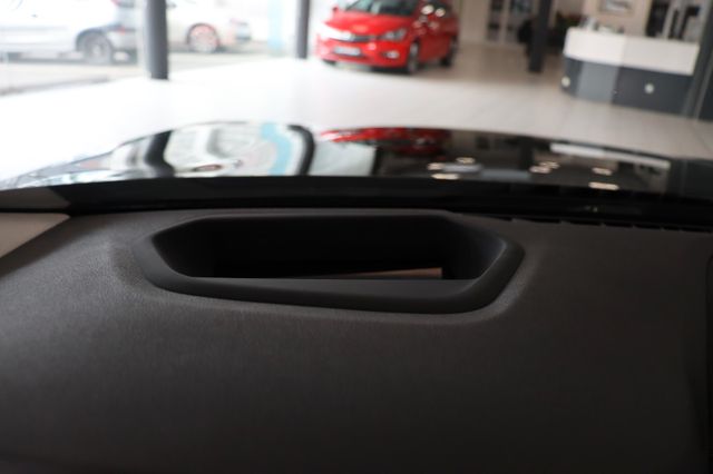 Fahrzeugabbildung BMW 530 d xDrive Sport Line|1HAND|VIRTUAL|LED|KAMERA