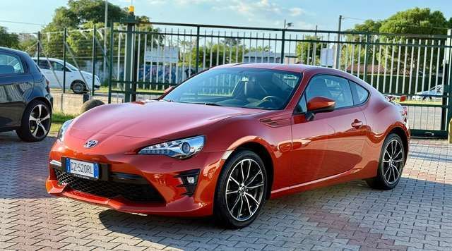 Toyota GT86 2.0 Orange Limited Edition Tutto ori