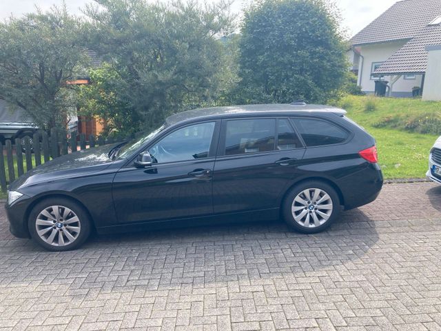 BMW 330 xd Alltrad Memory Sitze Scheckheft...