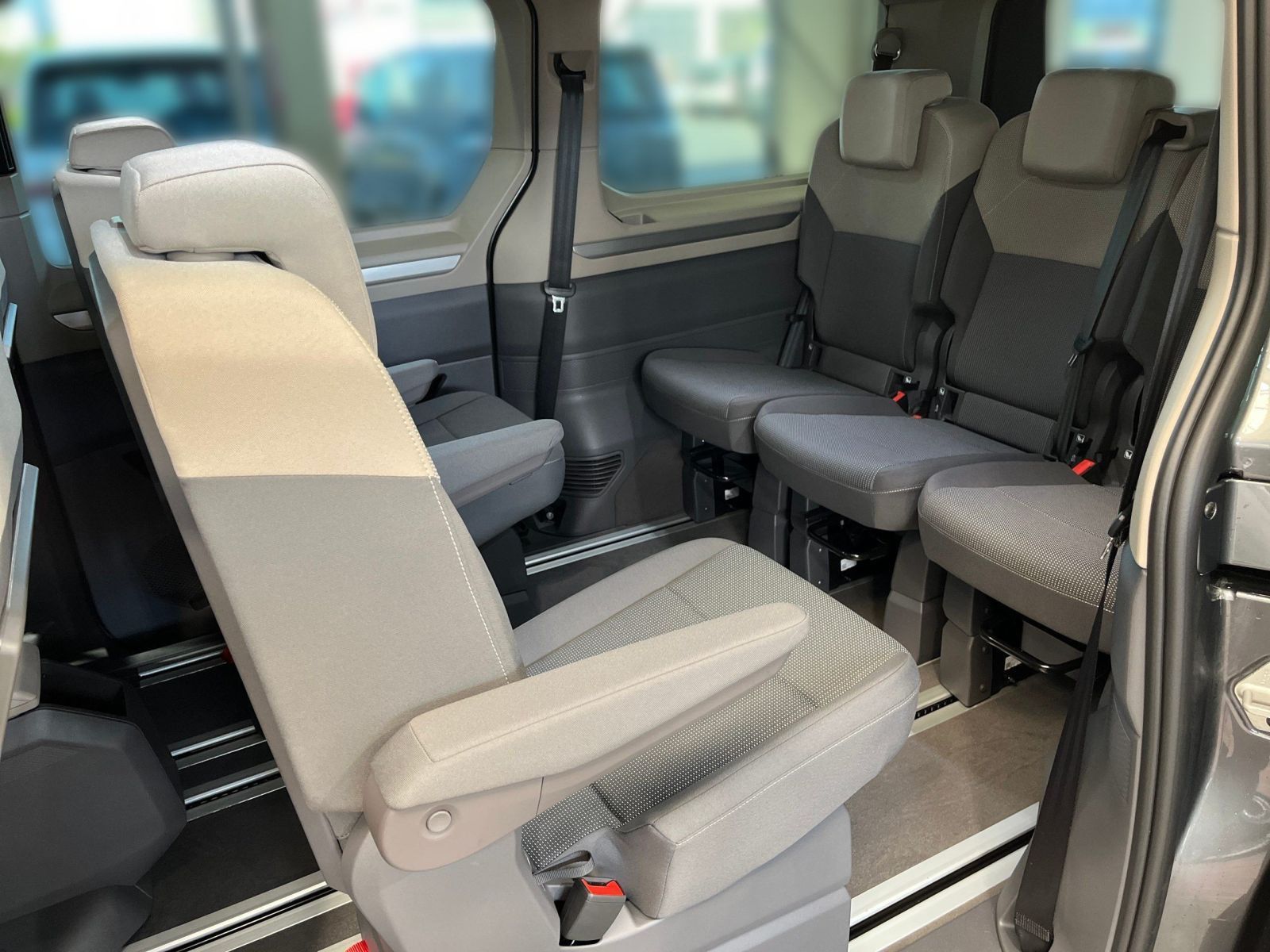 Volkswagen T7 Multivan - Bild 8