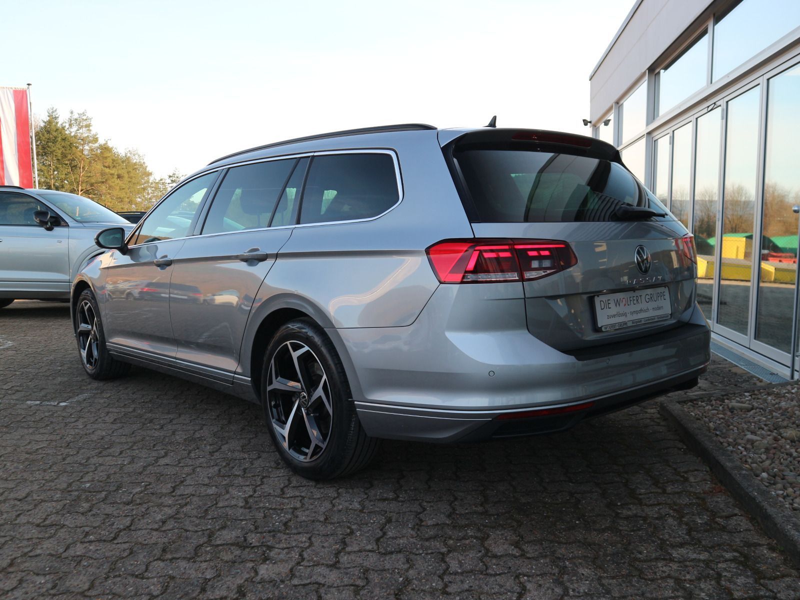 Volkswagen Passat Variant - Bild 5