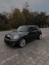 MINI Cooper S R56 LCI Leder Pano Pdc 8Fach - MINI Cooper S: R56