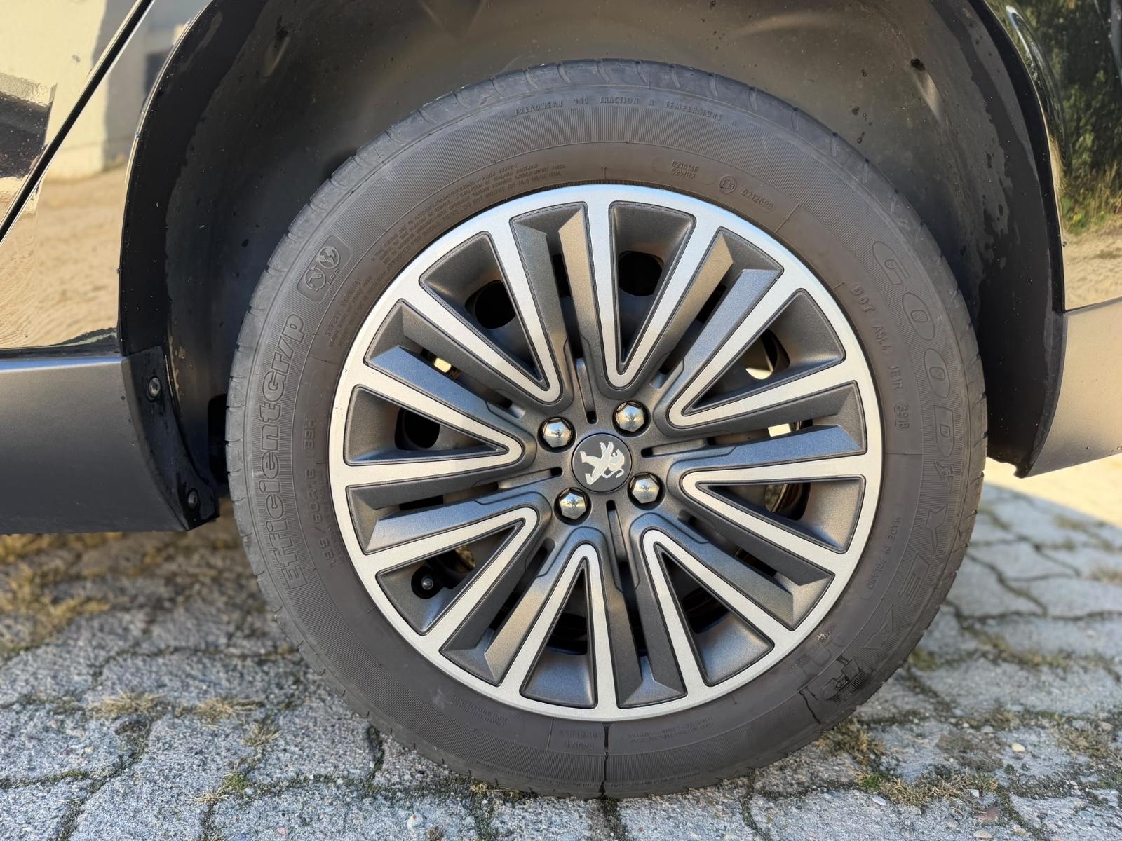 Peugeot 2008 Active