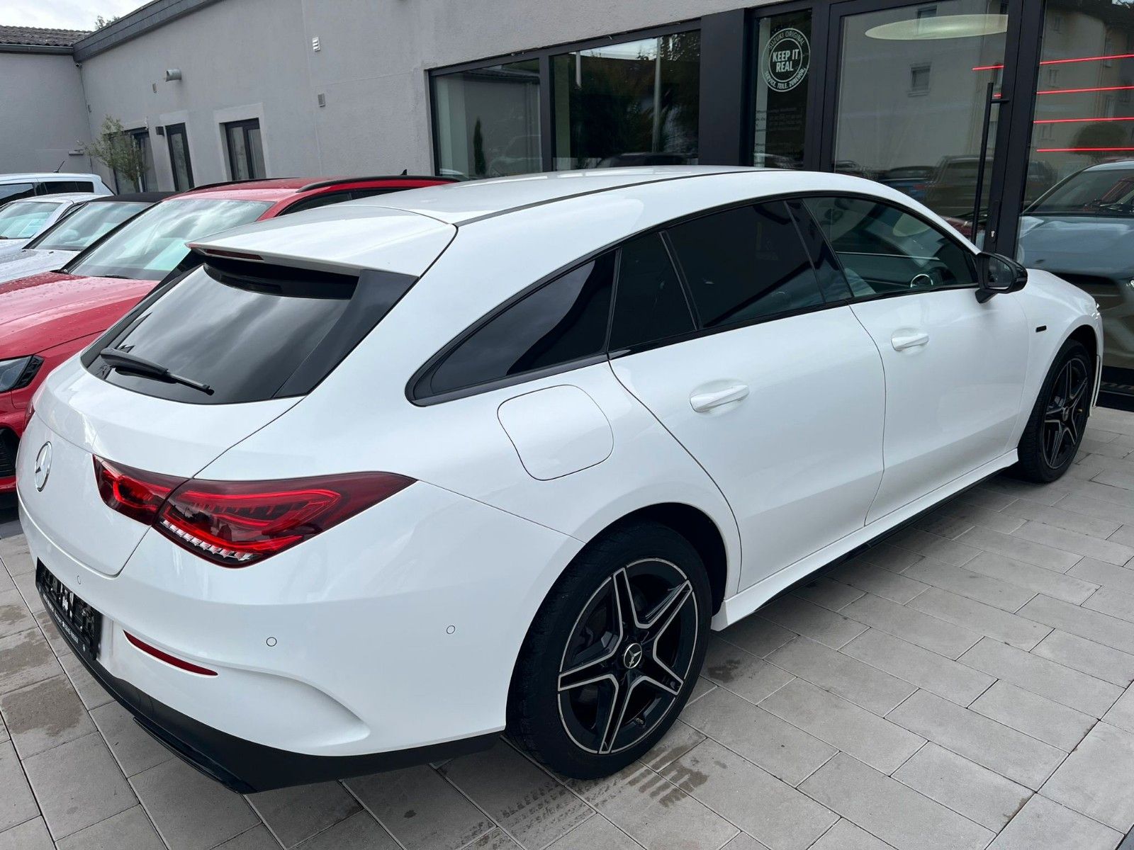 Fahrzeugabbildung Mercedes-Benz CLA 250e Shooting Brake Edition 2020*Night*LED*