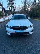 BMW 330i Sport Line Automatic Sport Line - BMW 330 in Frankfurt (Main)