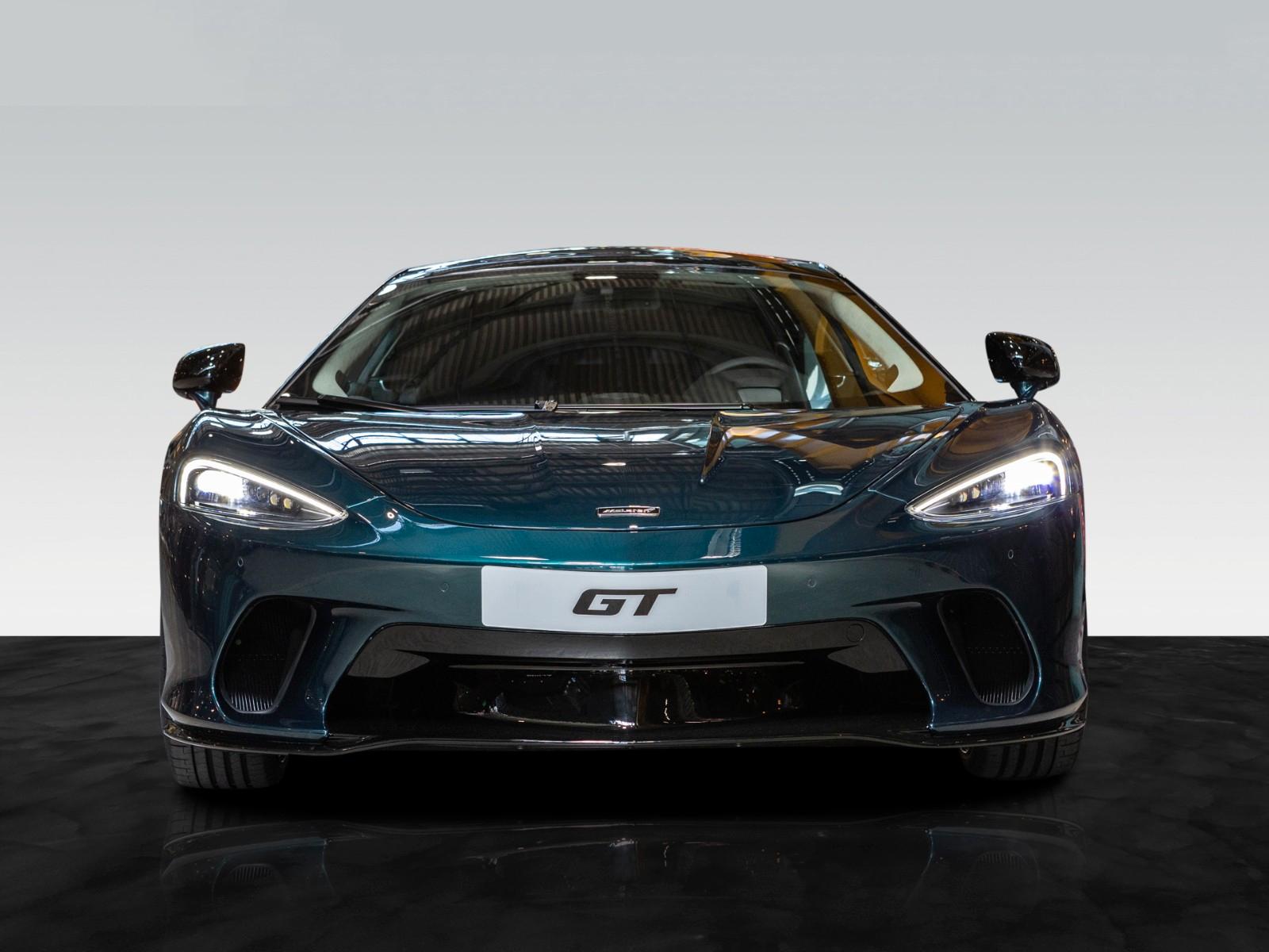 McLaren GT | Luxe | Elite Paint - Serpentine