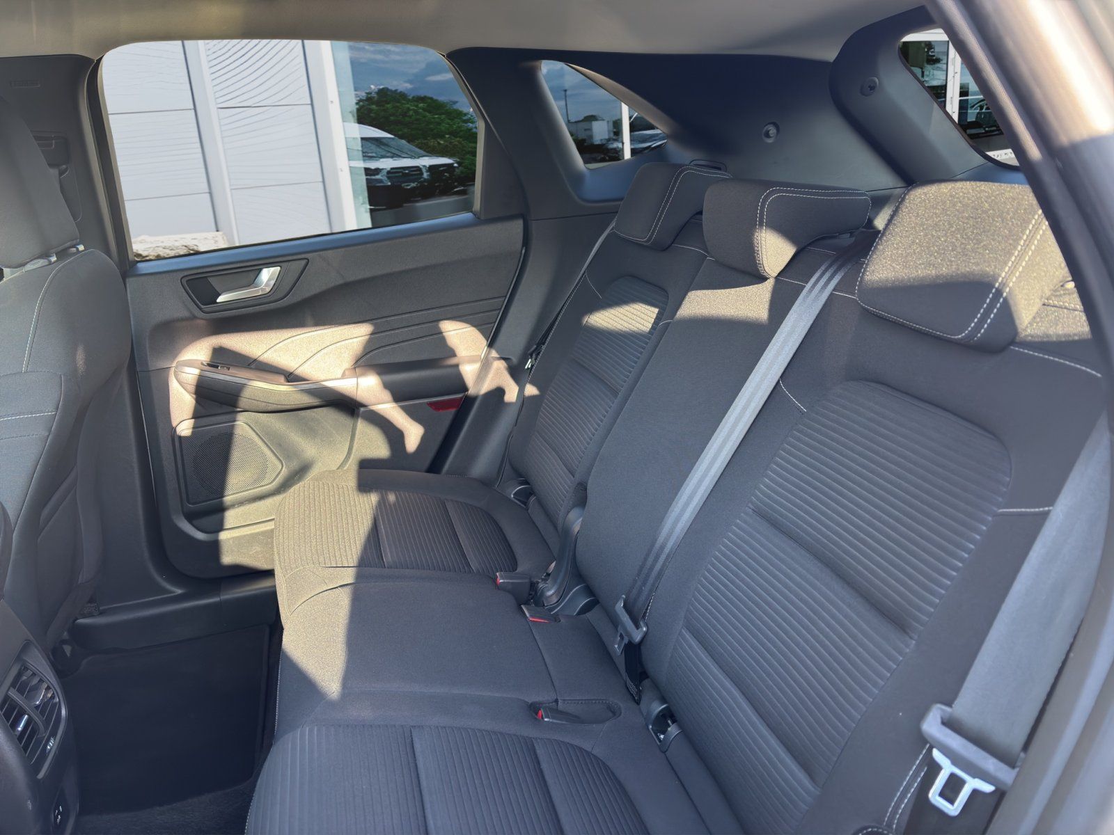 Fahrzeugabbildung Ford Kuga 2.5 PHEV Plug-In Hybrid Titanium