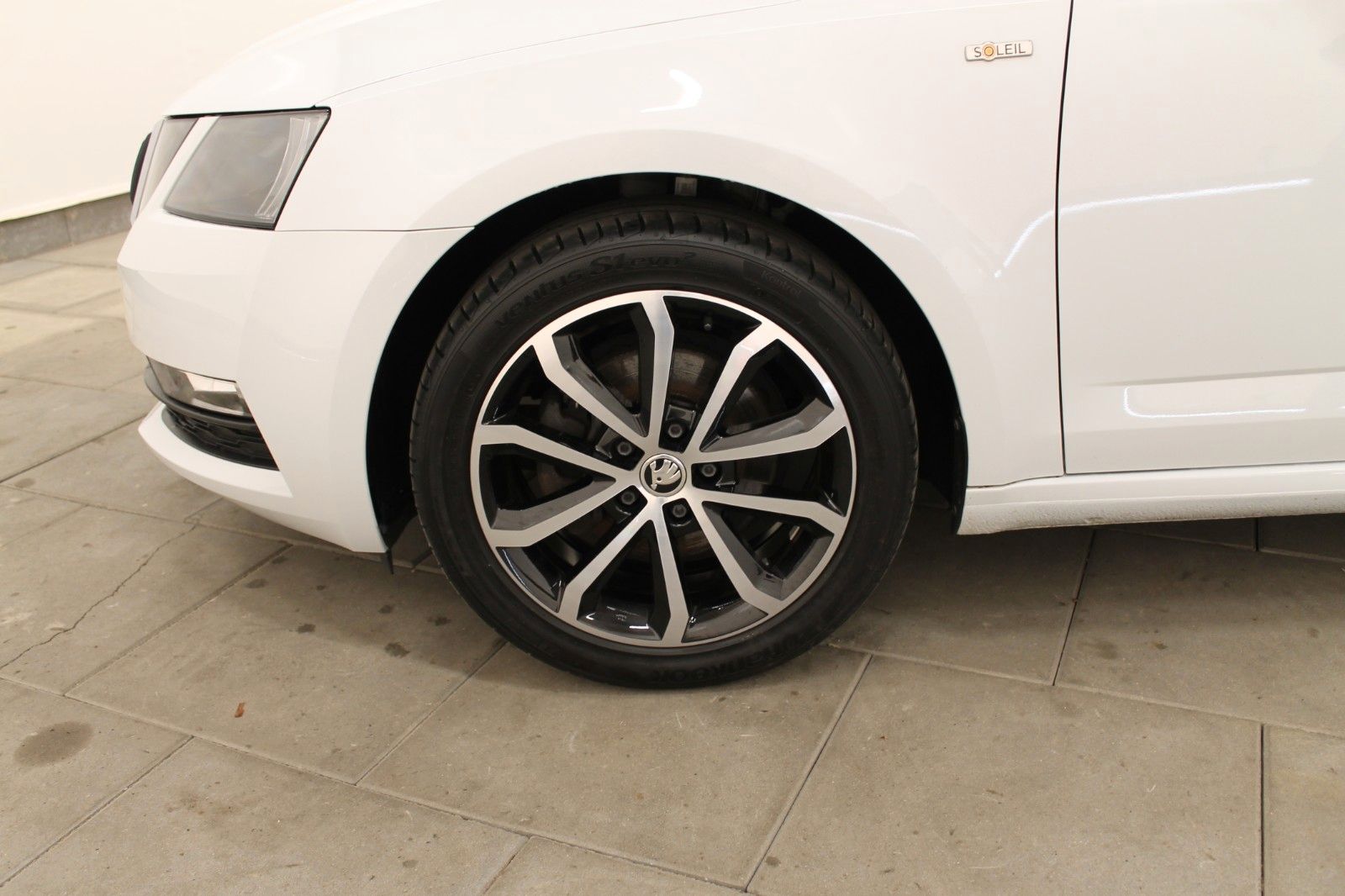 Fahrzeugabbildung SKODA Octavia Combi Soleil 1.5 TSI