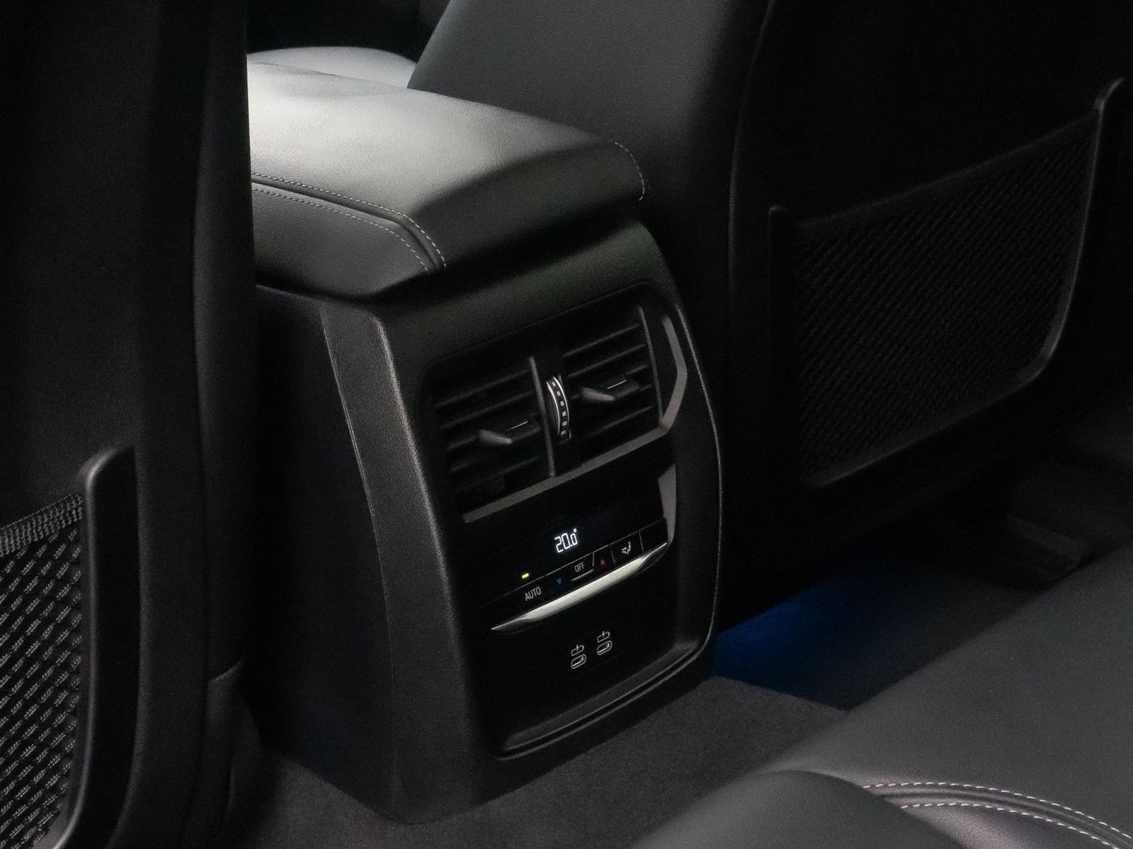 Fahrzeugabbildung BMW i4 eD40 Gran Coupe M Sport 360°HUD H/K Laser DAB