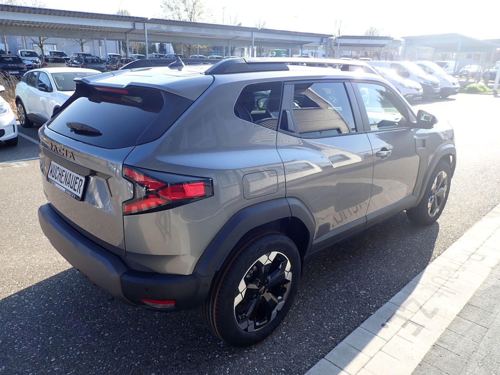 Fahrzeugabbildung Dacia Duster Extreme+ HYBRID 140