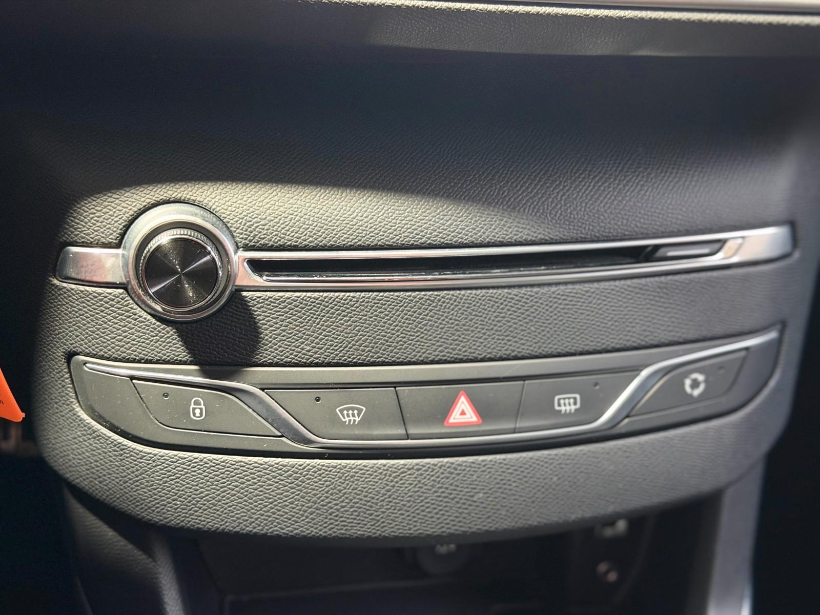 Peugeot 308 SW Style Navi Panorama PDC