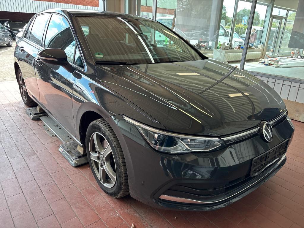 Volkswagen Golf VIII Lim.Style 2.0 TDI SCR 110kW 7-Gang DSG