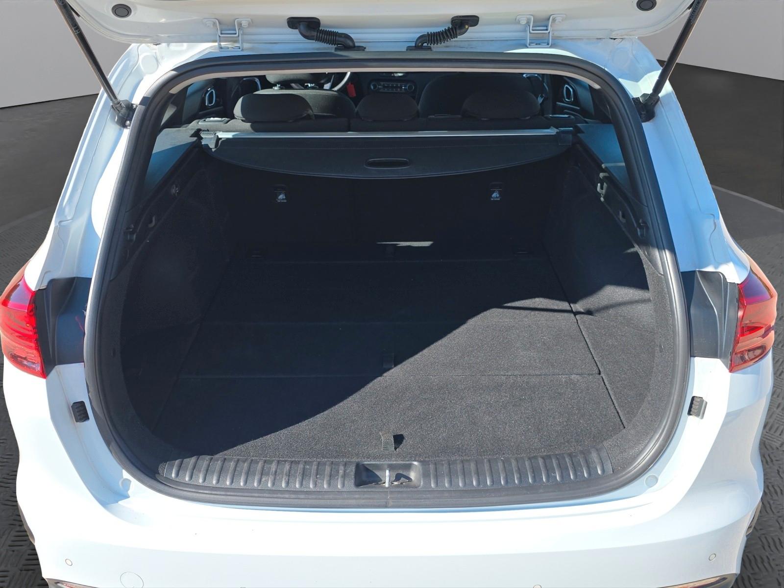Kia CEED SW 1.5T 160PS DCT VISON |1.HAND|NAVI|KAMER