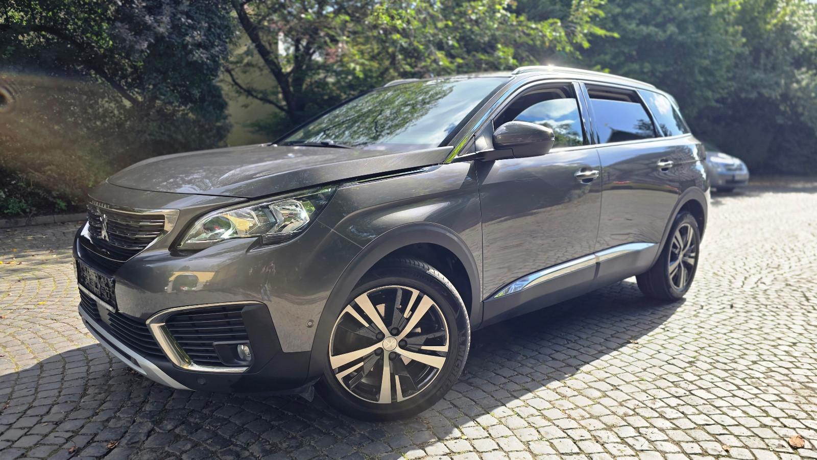 Peugeot 5008 Allure*LED-SW|NAVI|TÜV&INSP.NEU|AHK|PANO*