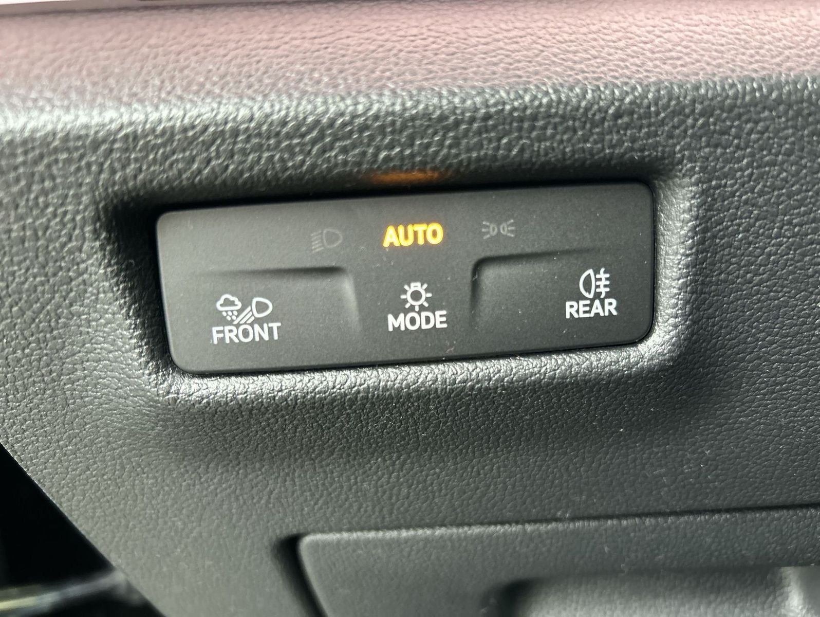 Volkswagen Tiguan - Bild 14