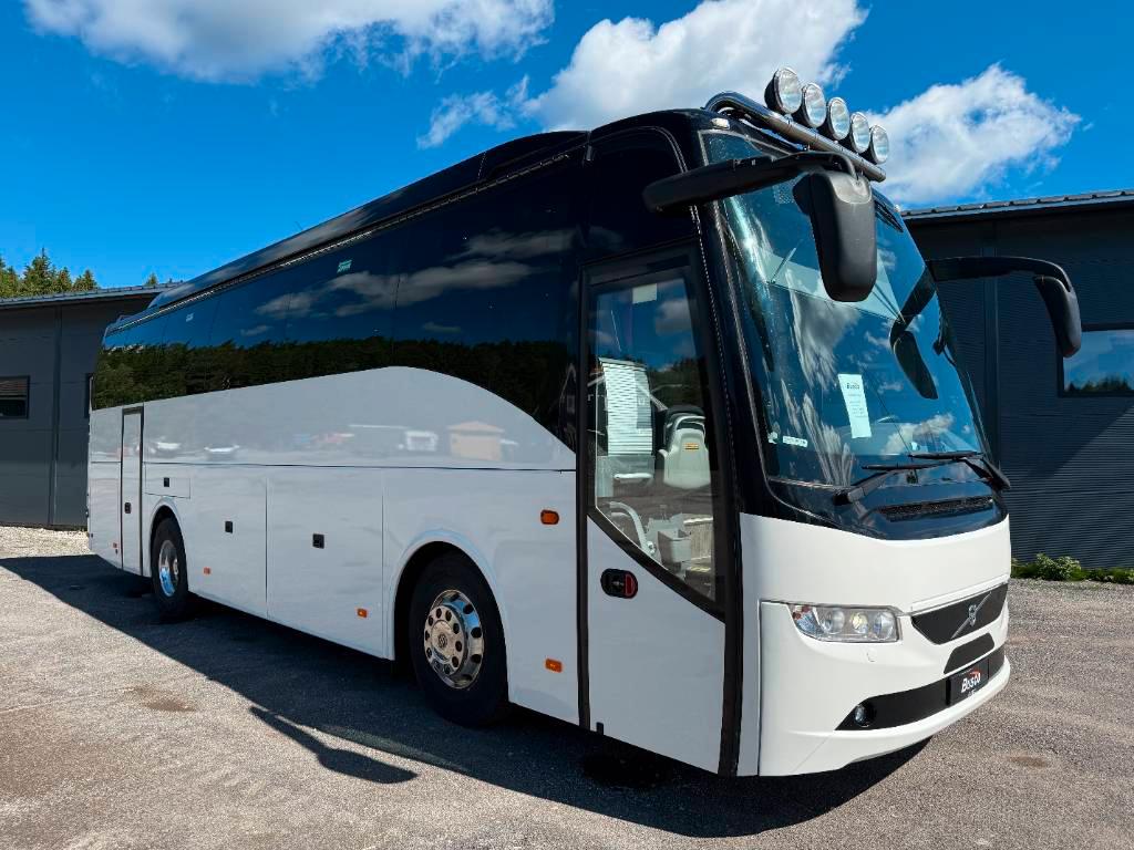 Volvo B11R 9700HD. 11,05m length.
