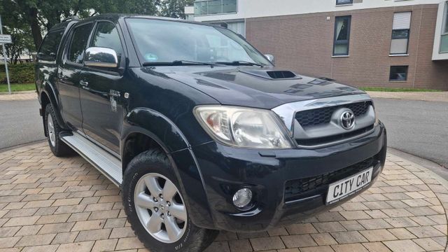 Toyota Hilux Double Cab Life 4x4