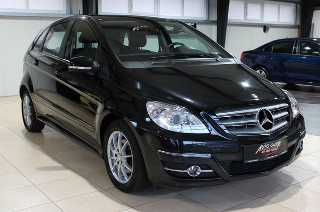 Mercedes-Benz B- Klasse 200*Automatik*Tüv NEU*Navi*PDC*Allwett