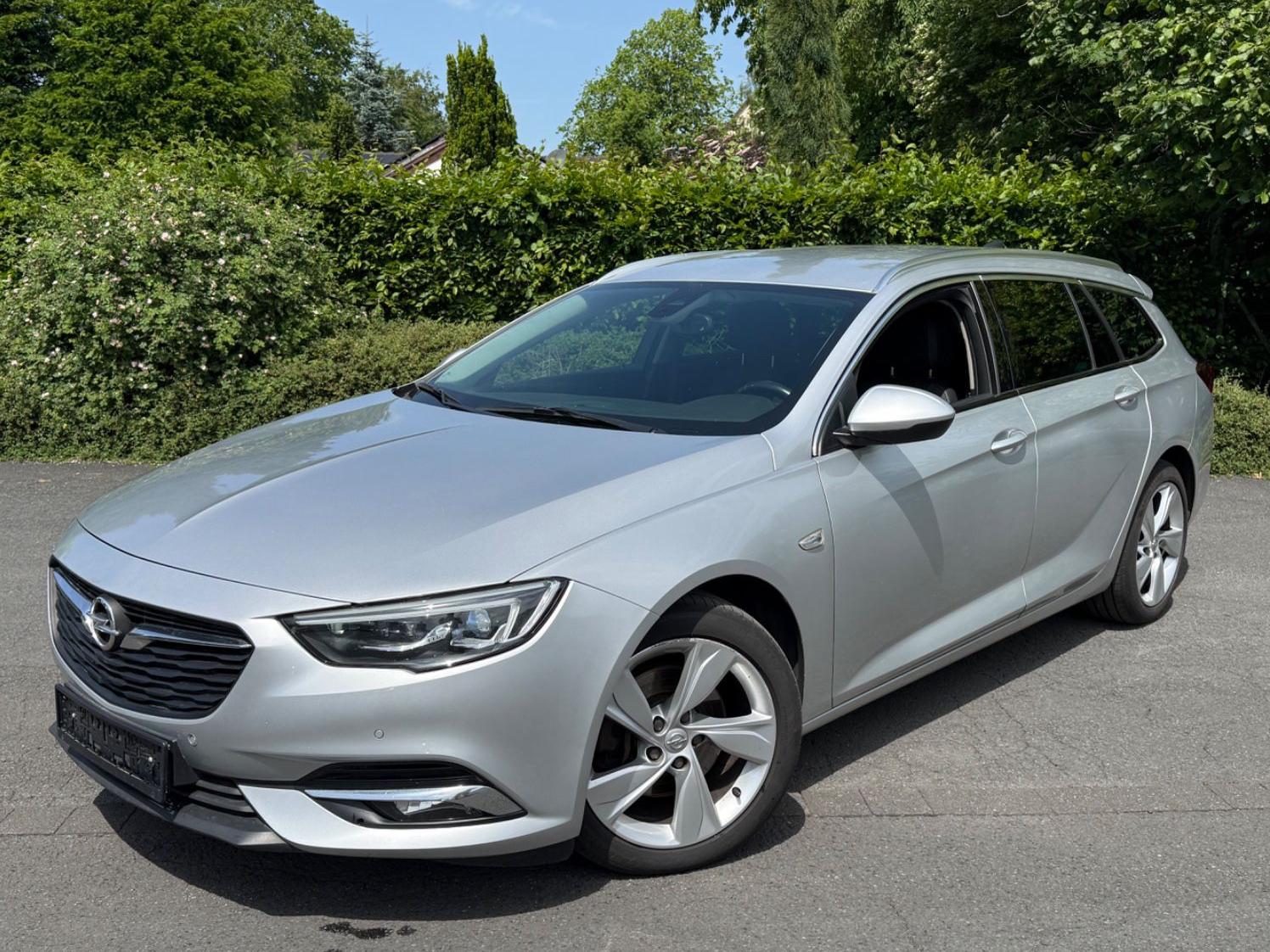 Opel Insignia B Sports Tourer Dynamic 4x4*1.Hand*LED*