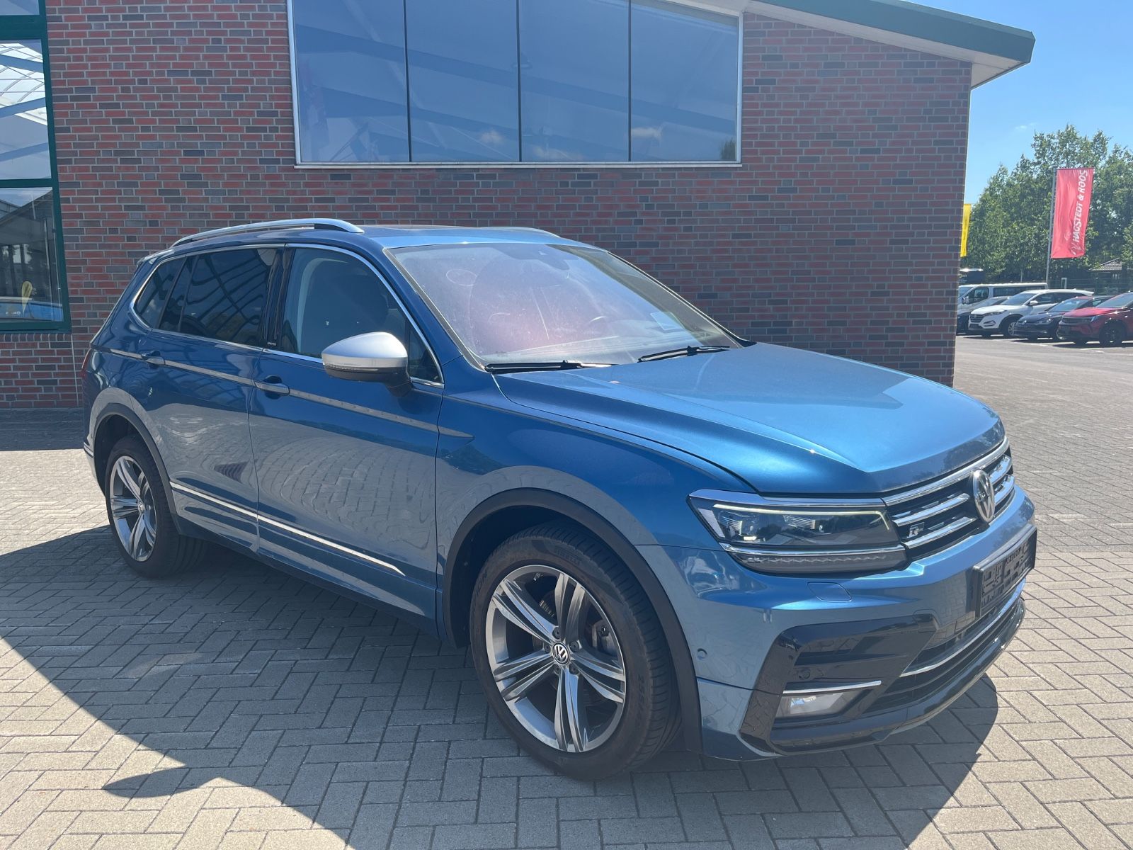 Volkswagen Tiguan R LINE Allspace United 4Motion foto 2