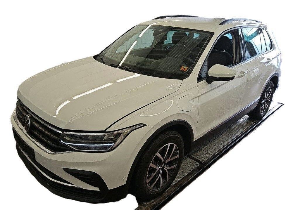 Volkswagen Tiguan - Bild 2