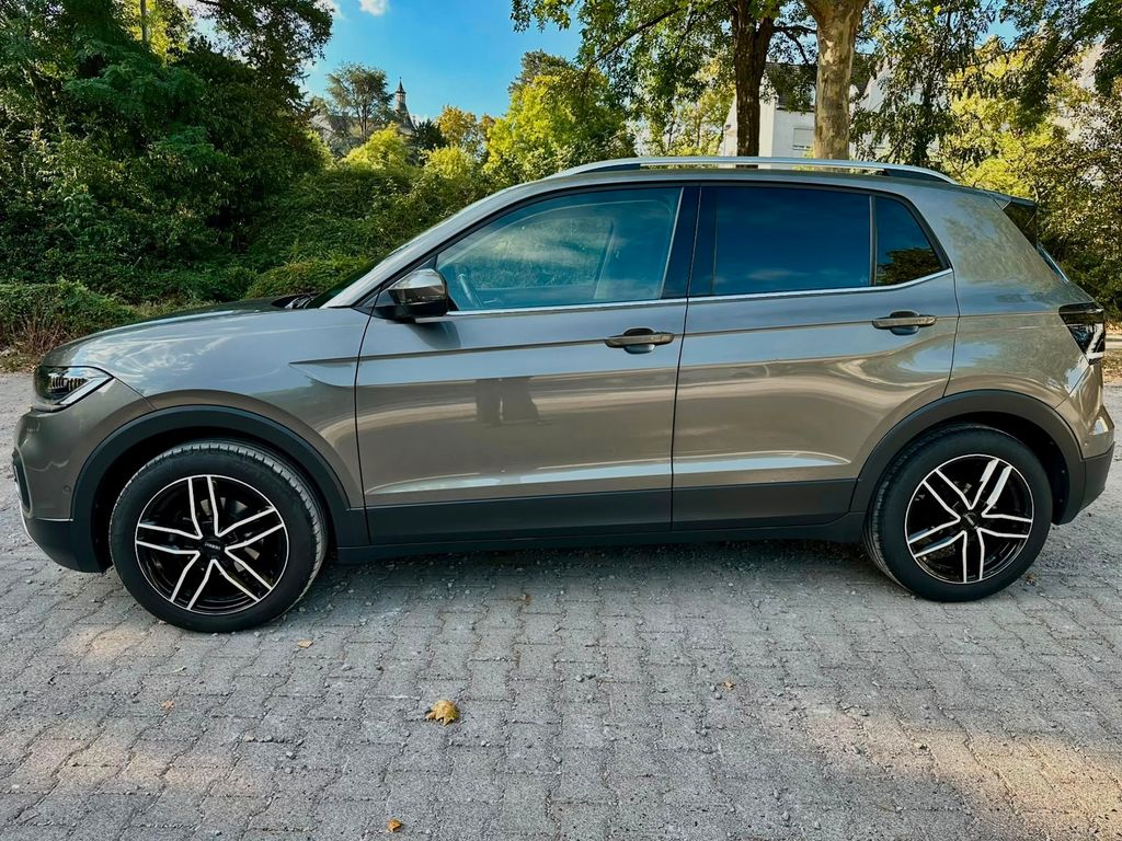 Image of Volkswagen T-Cross