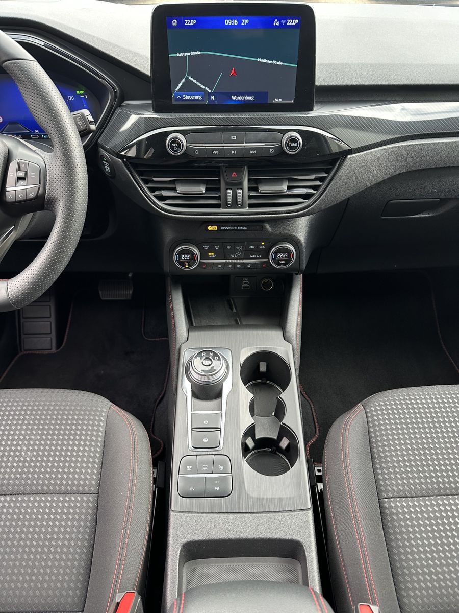 Fahrzeugabbildung Ford Kuga 2.5 Plug-In Hybrid ST-Line NAV+LED+PANORAMA