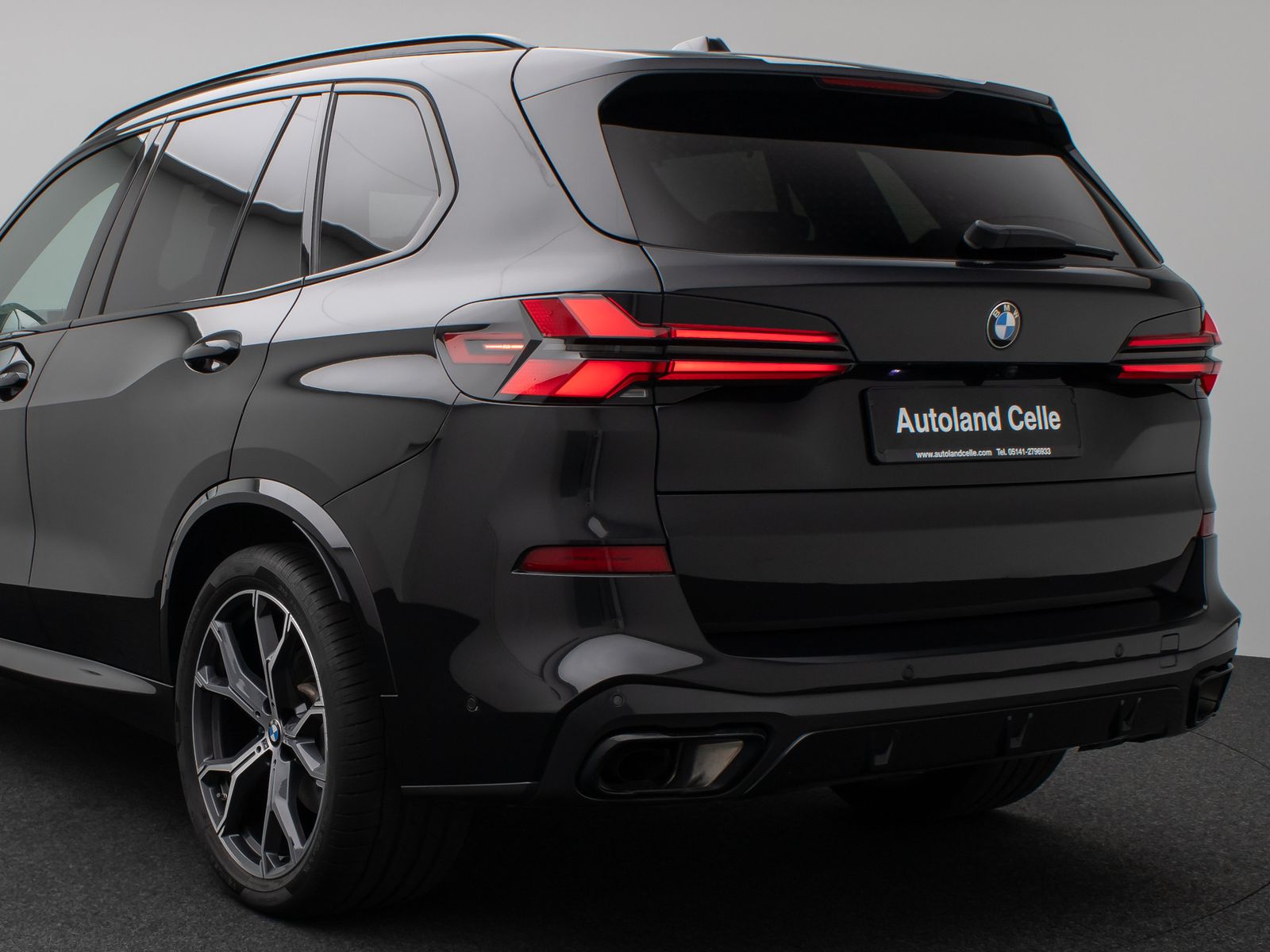 Fahrzeugabbildung BMW X5 xD30d M Sport Pro Panoram 360°HUD DAB H/K AHK