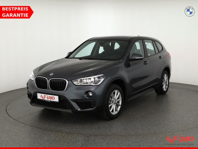 BMW X1 20 dA xDrive LED Navi HUD ACC AHK DAB Kamera