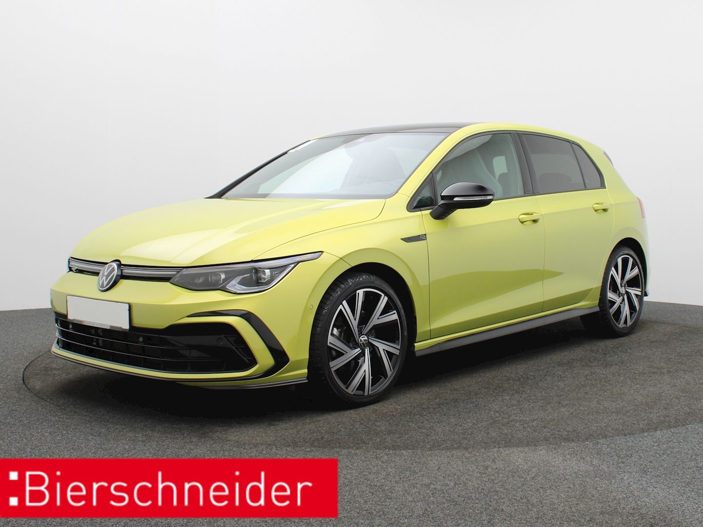 Volkswagen Golf 8 2.0 TSI DSG R-Line  inkl. Winterräder NAV