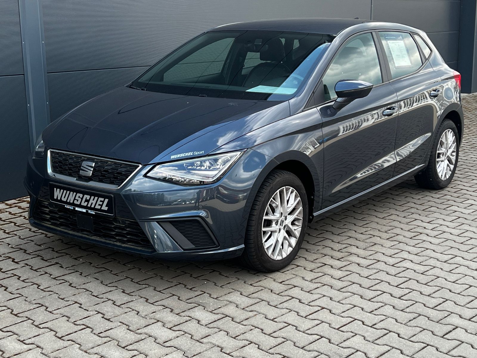 SEAT Ibiza 1.0 TSI Beats Navi LED PDC DAB Kamera LM
